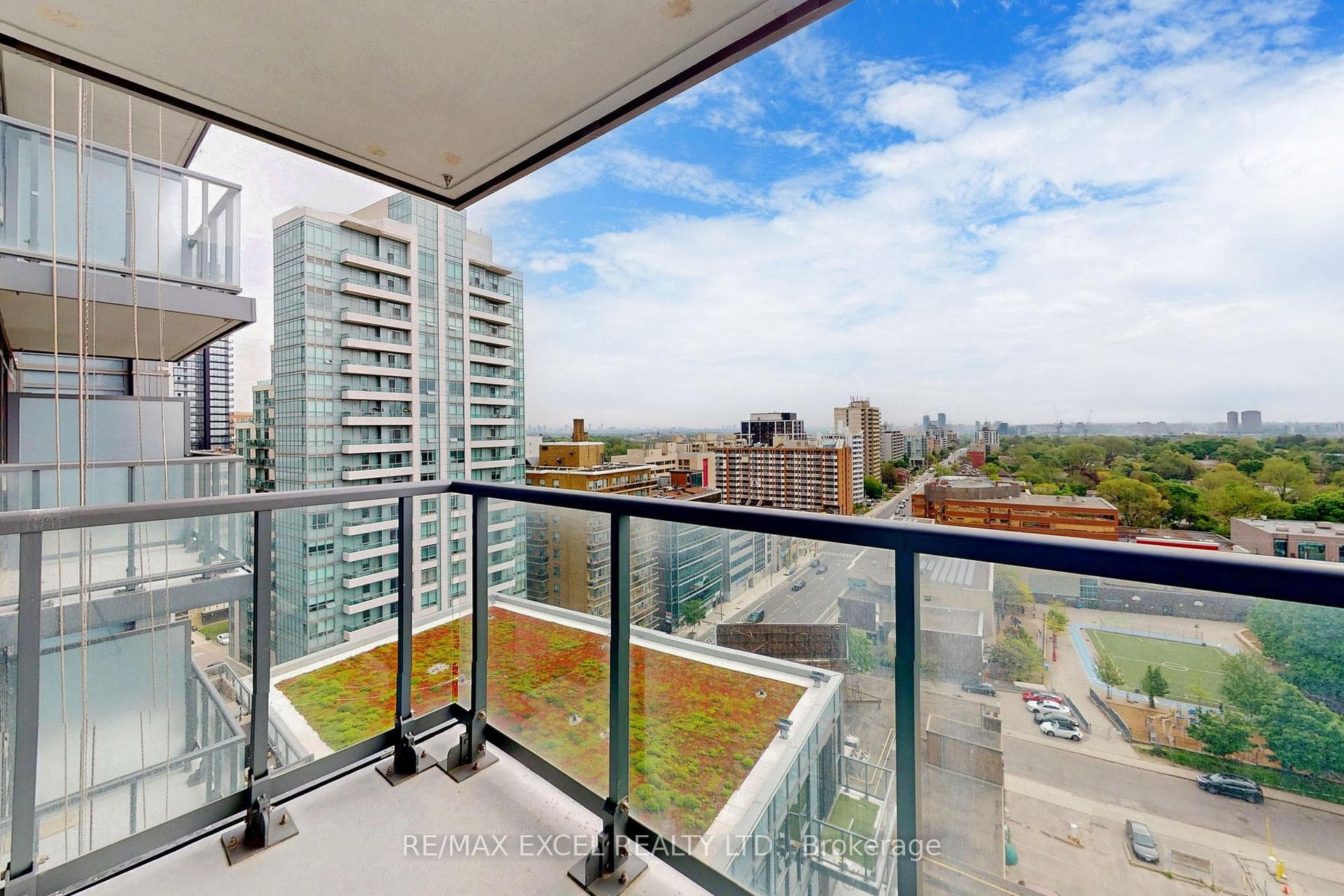 125 Redpath Avenue Unit 1411 photo 29