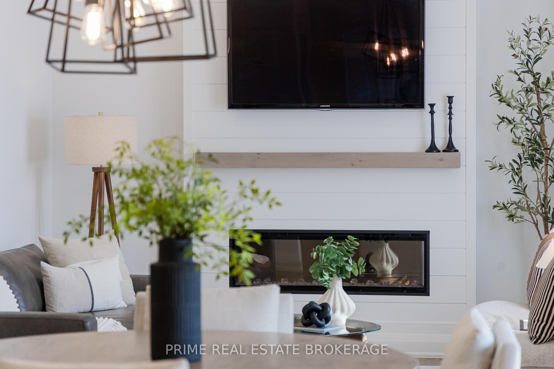 175 Glengariff Drive Unit 17 photo 27