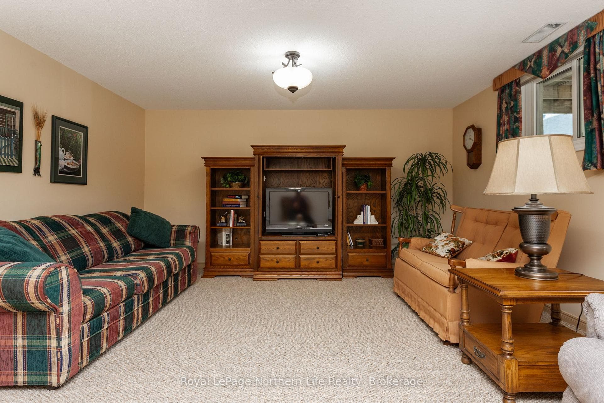 624 Lakeshore Drive Unit 22 photo 42
