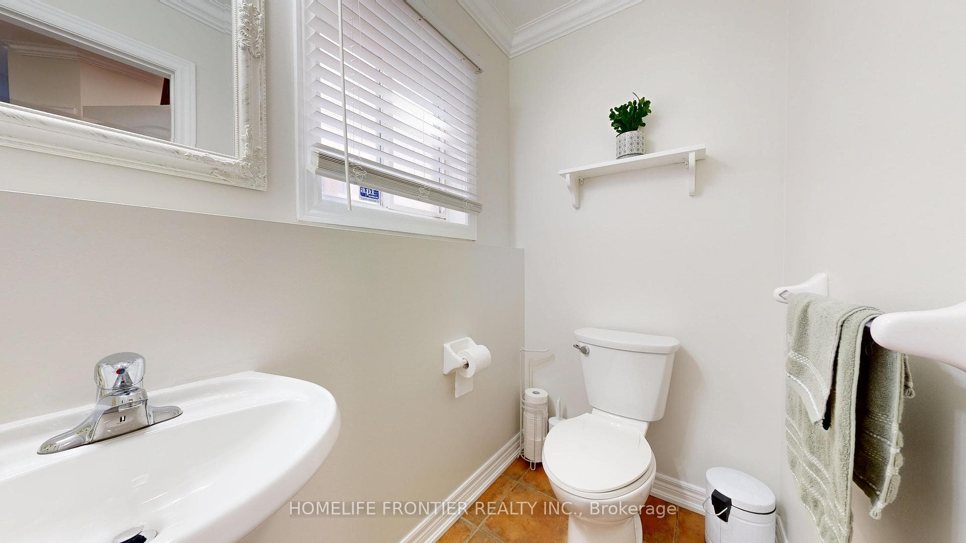 1509 Aldergrove Drive photo 13
