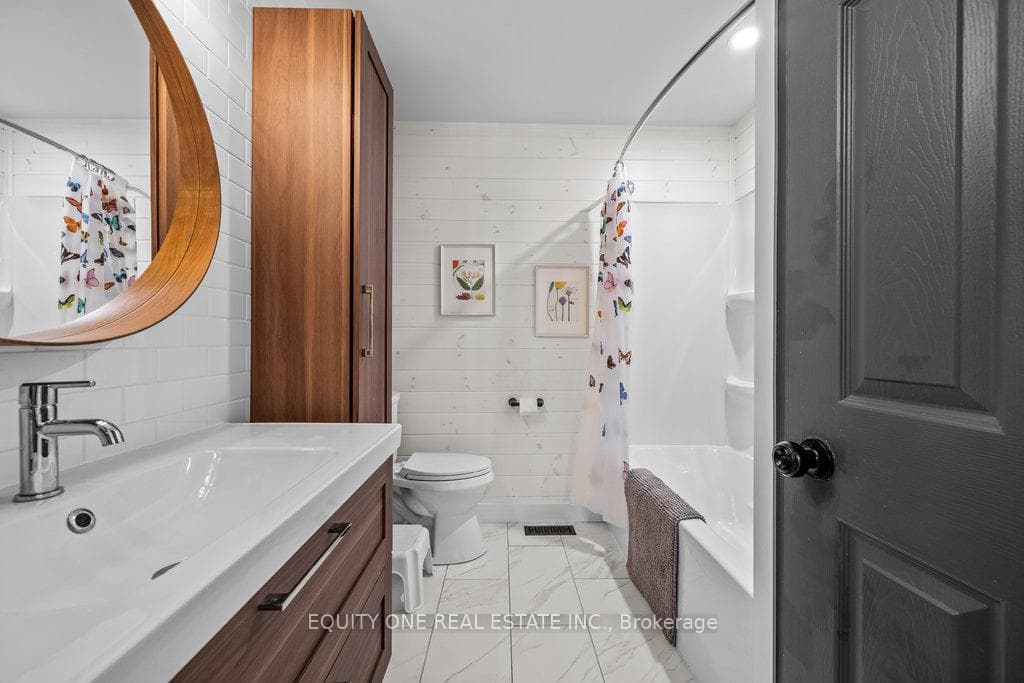 7038 Quinnfield Way photo 28