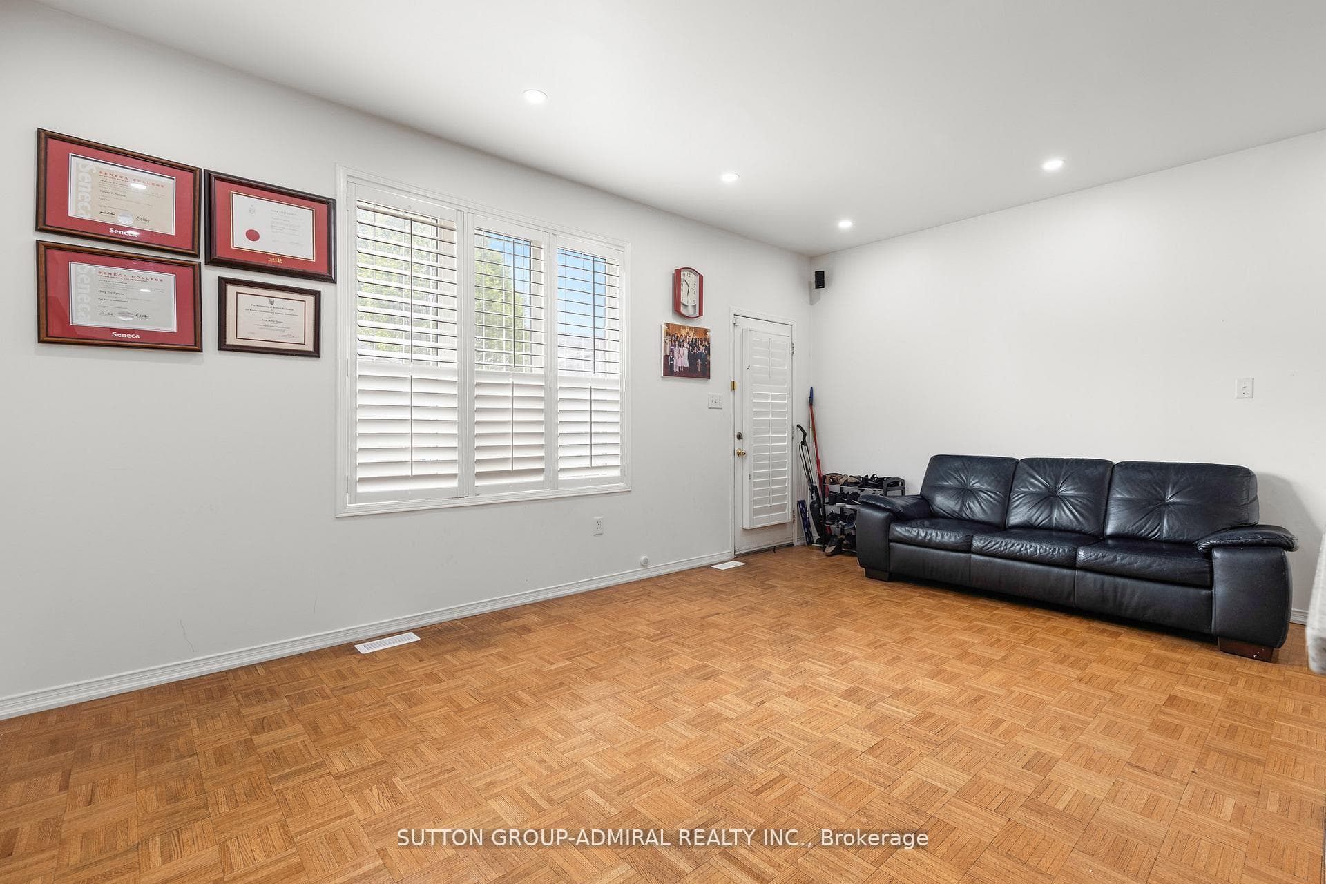 23 Delabo Drive photo 11