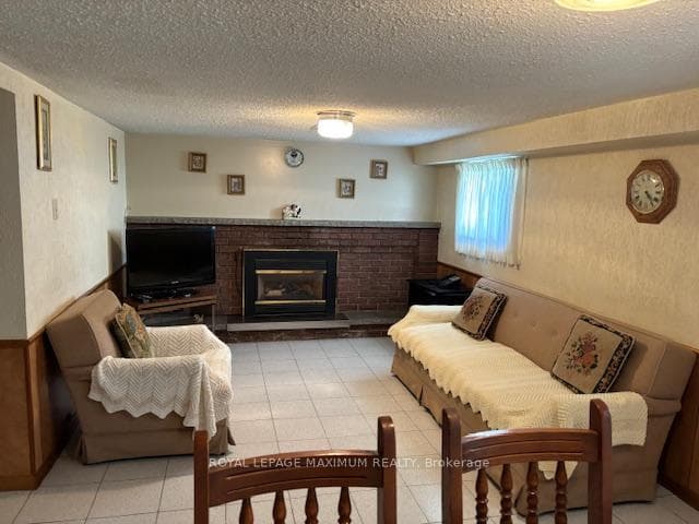 416 Ridelle Avenue photo 17
