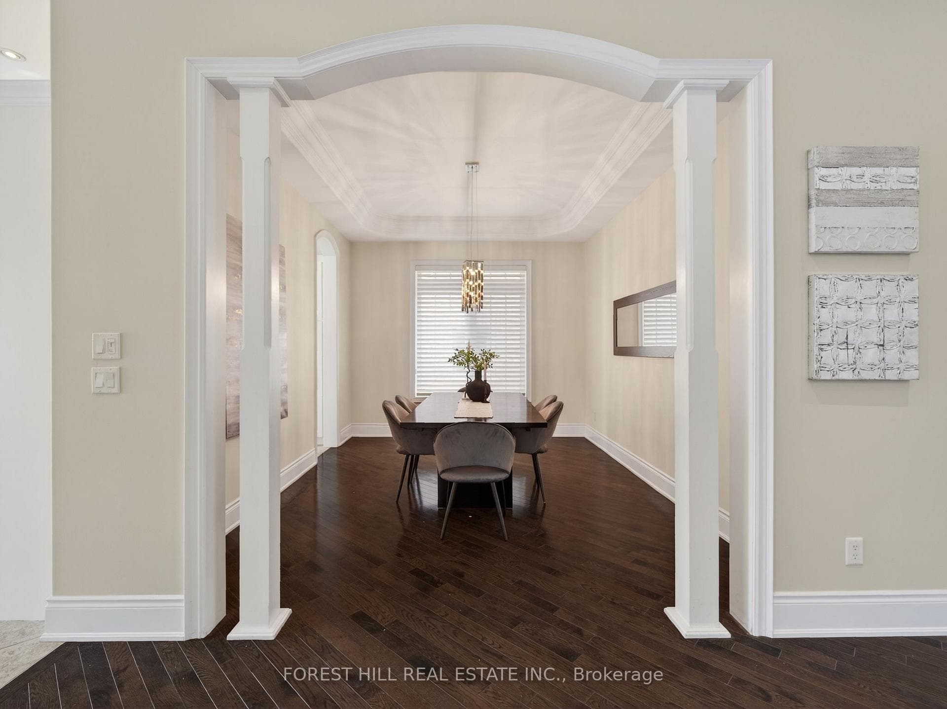 232 Luca Avenue photo 9