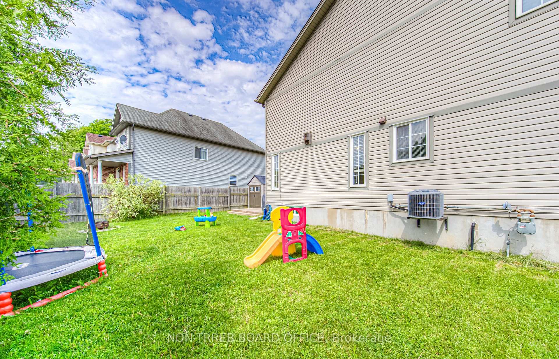 43 PROSPERITY Drive photo 32