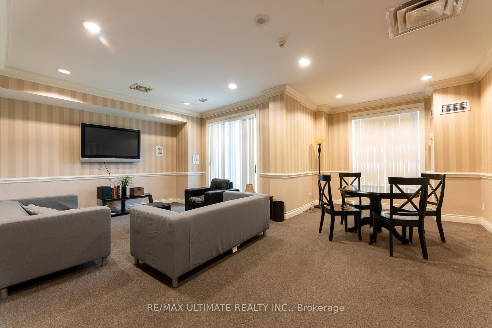 6 Rosebank Drive Unit 2L photo 31