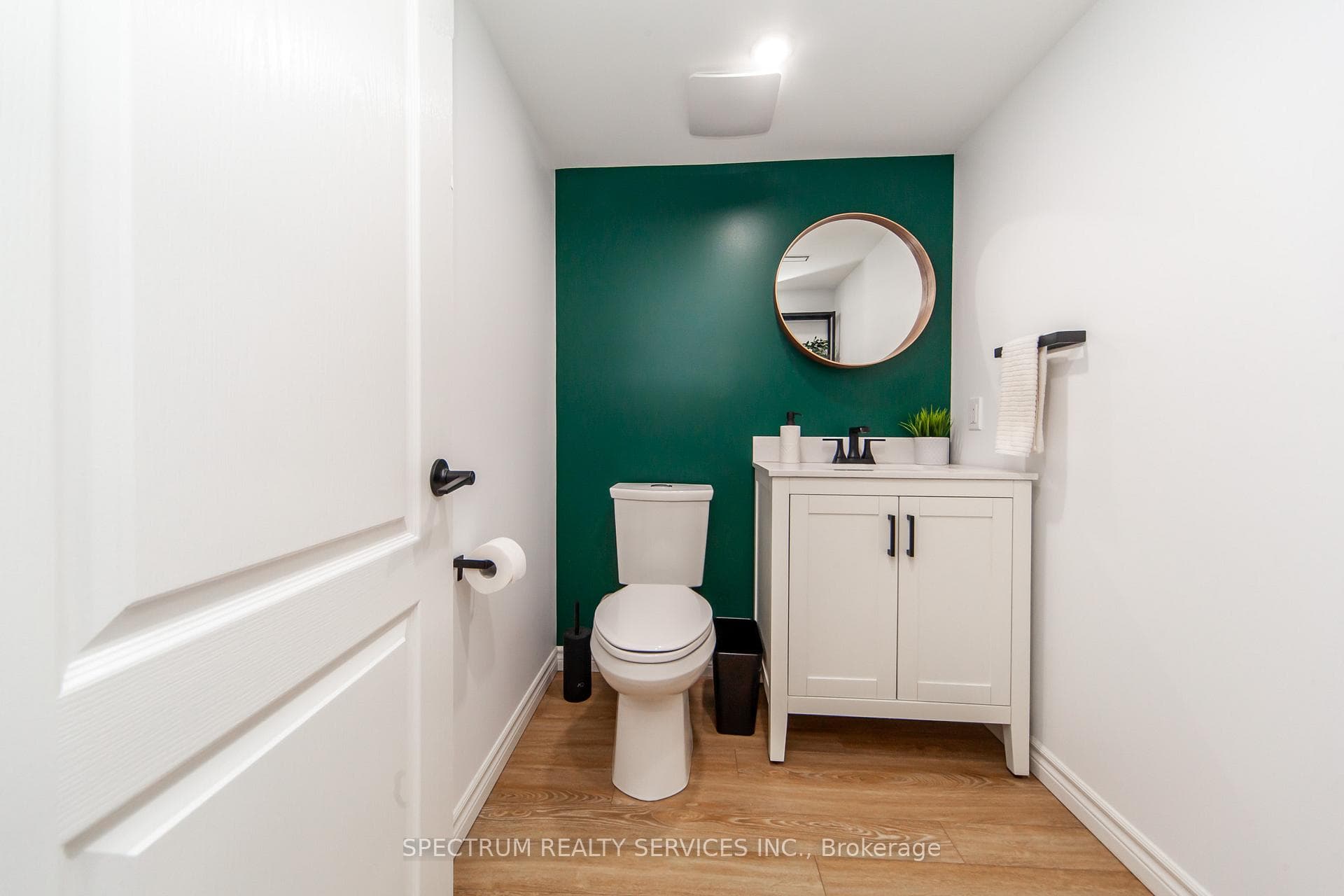 20 Worthview Drive photo 31