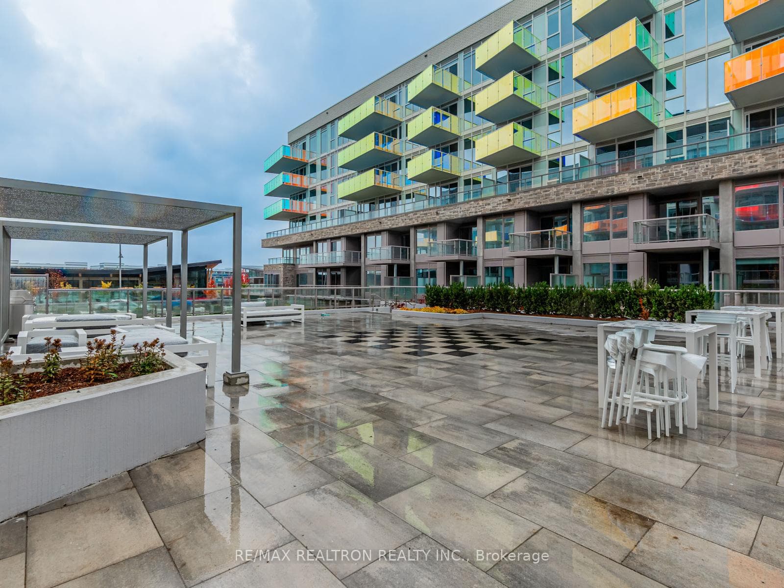 333 Sunseeker Avenue Unit 240 photo 42