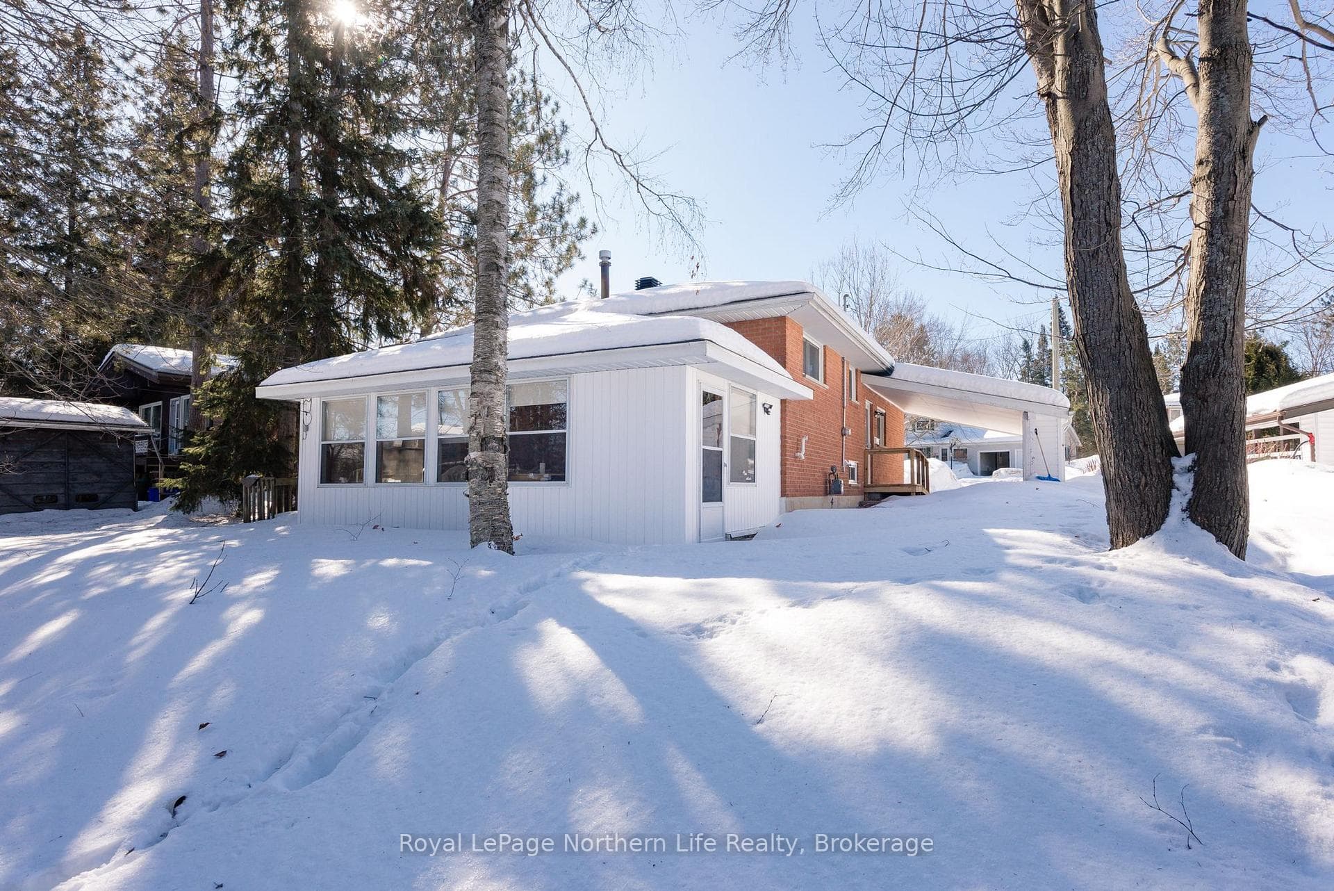 242 Richard Road photo 35