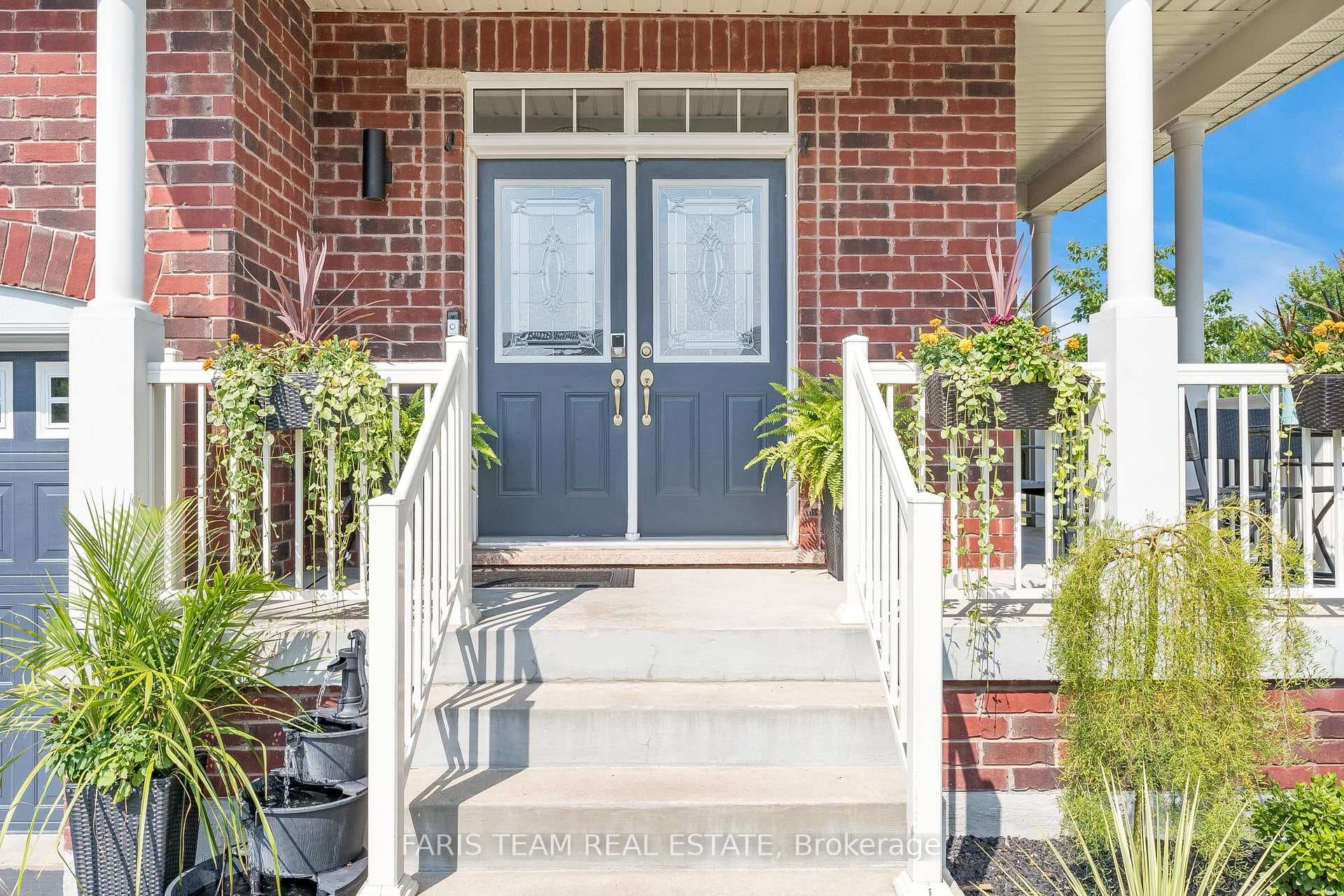 257 Kozlov Street photo 5