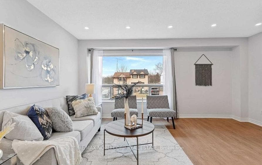 1209 SOUTHDALE Avenue photo 4