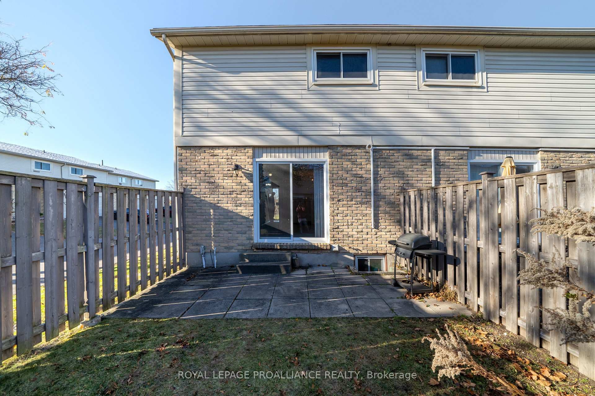 52 A Cascade Boulevard photo 29