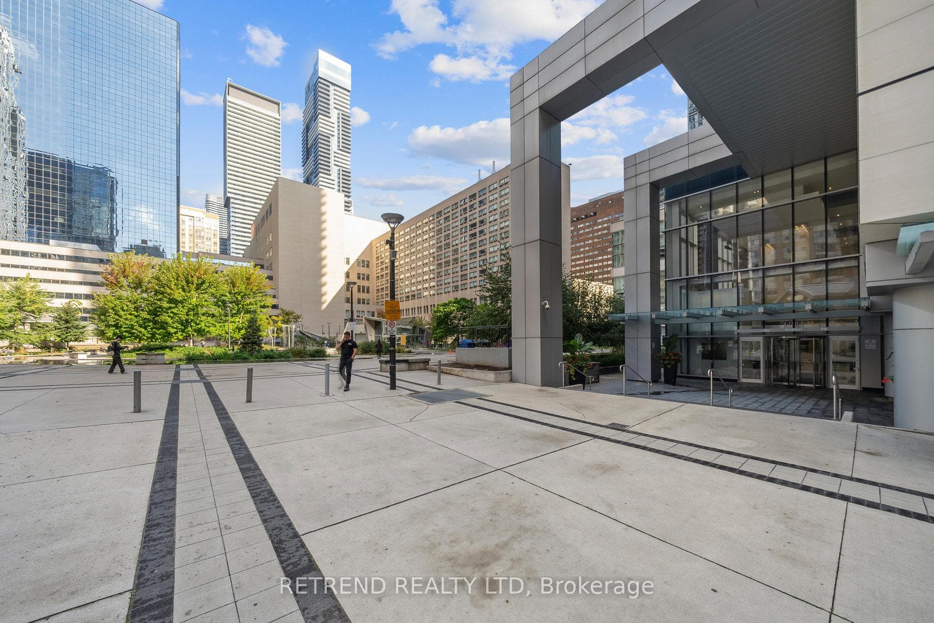 386 Yonge Street Unit 1004 photo 29