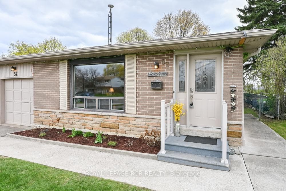 52 Ellwood Drive photo 3