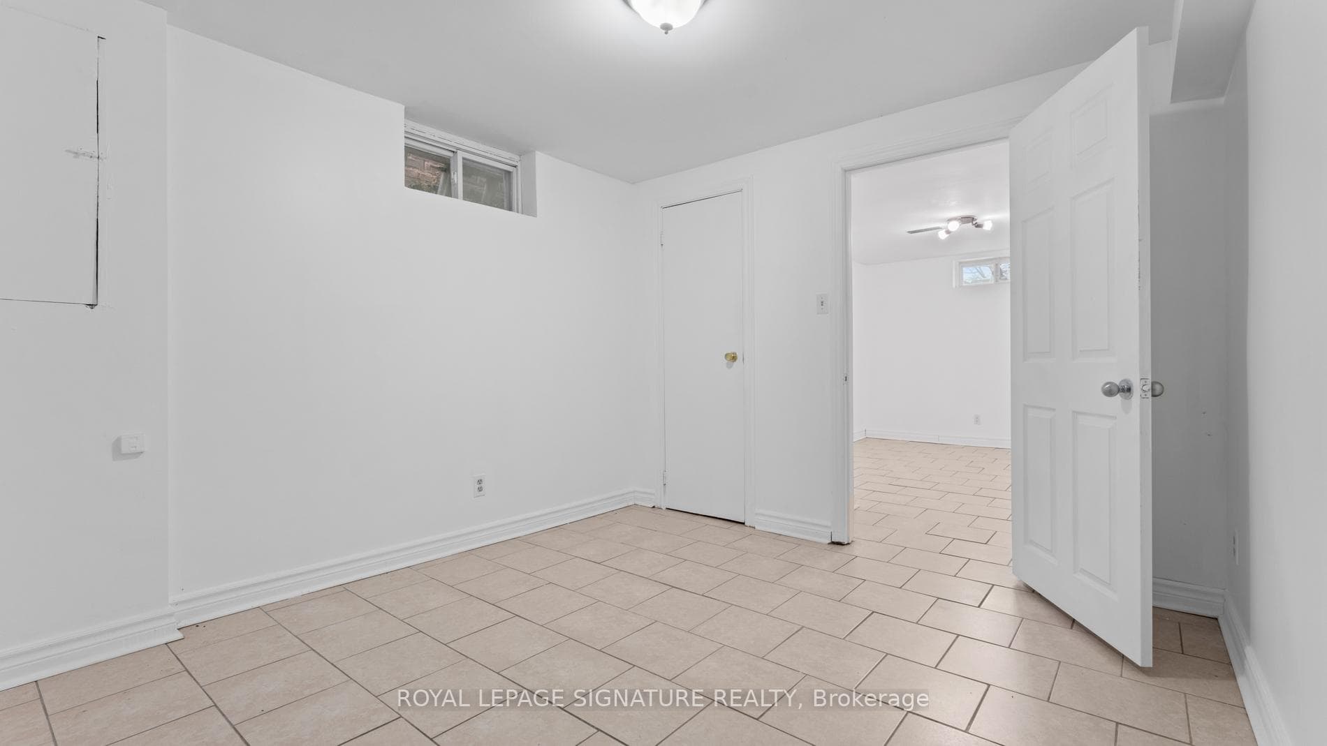 18 Charlton Crescent photo 45