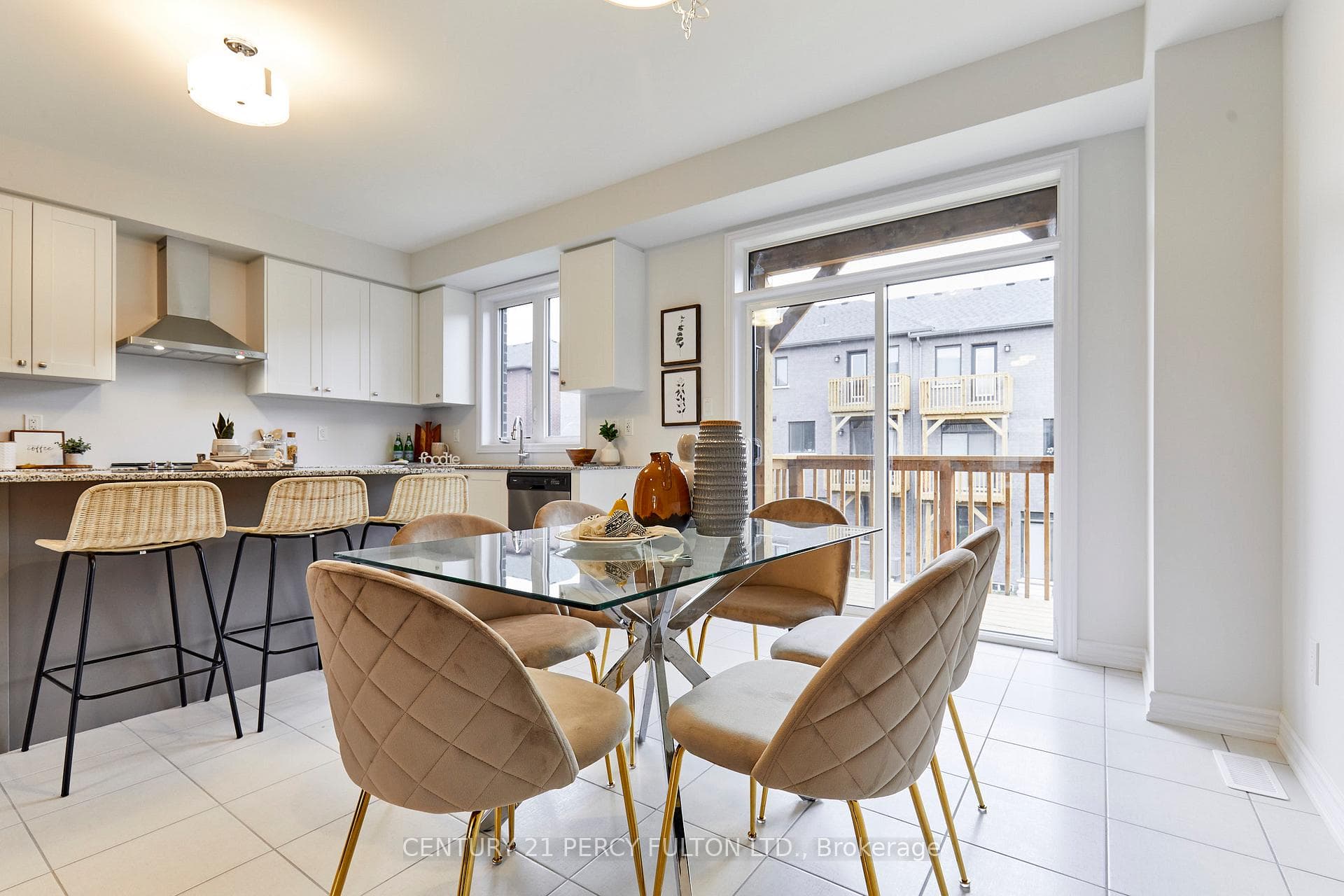 15 Douet Lane photo 16