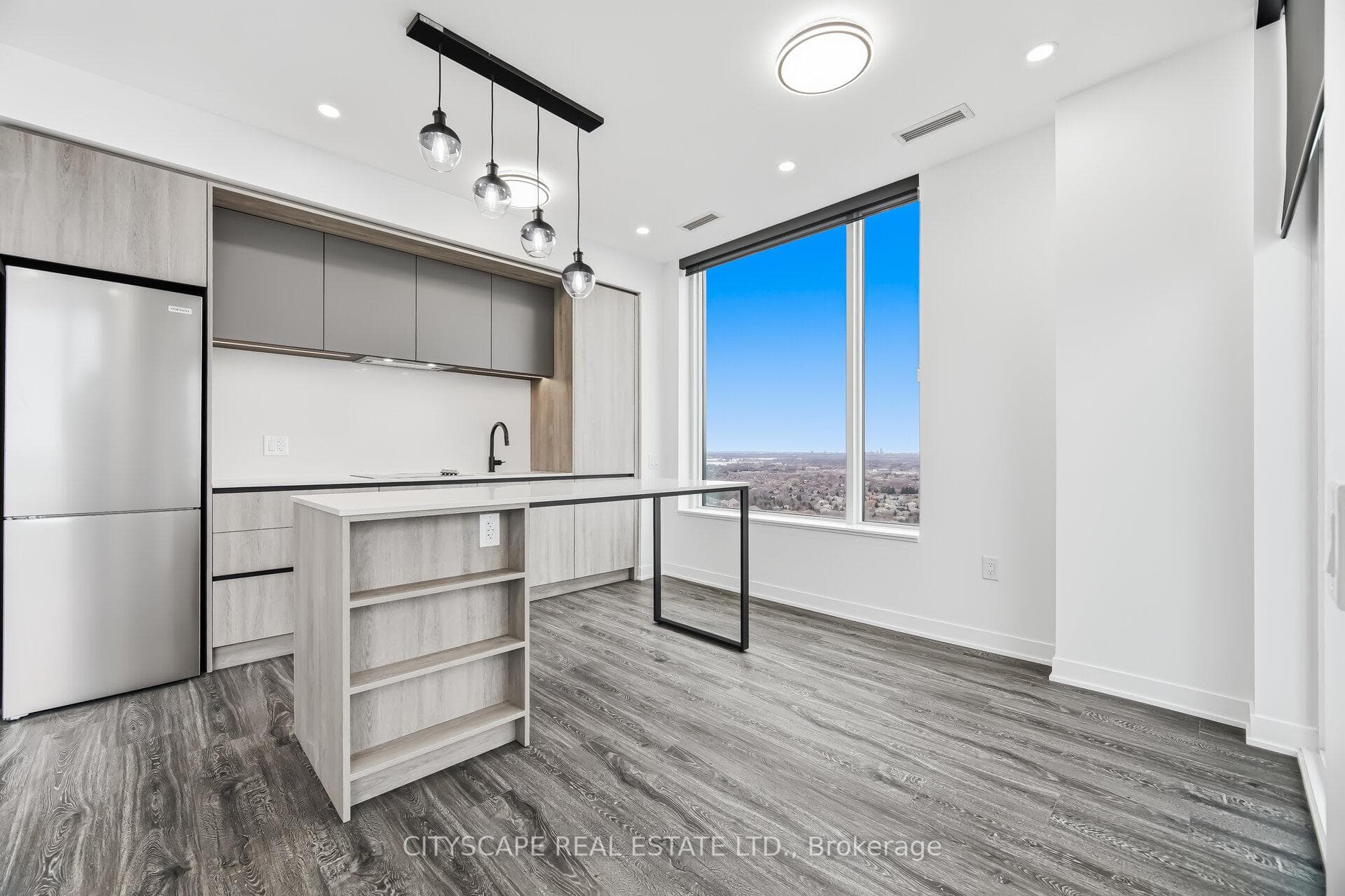 2495 Eglinton Avenue Unit 2711 photo 19