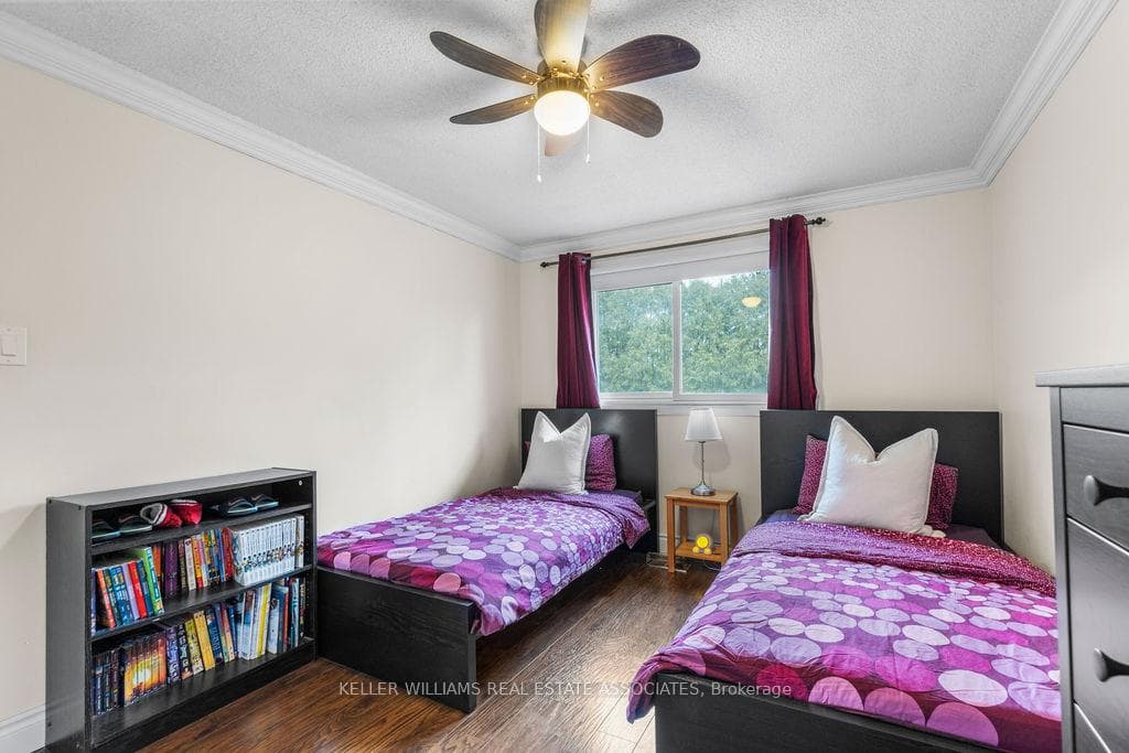 56 Harwood Road photo 16