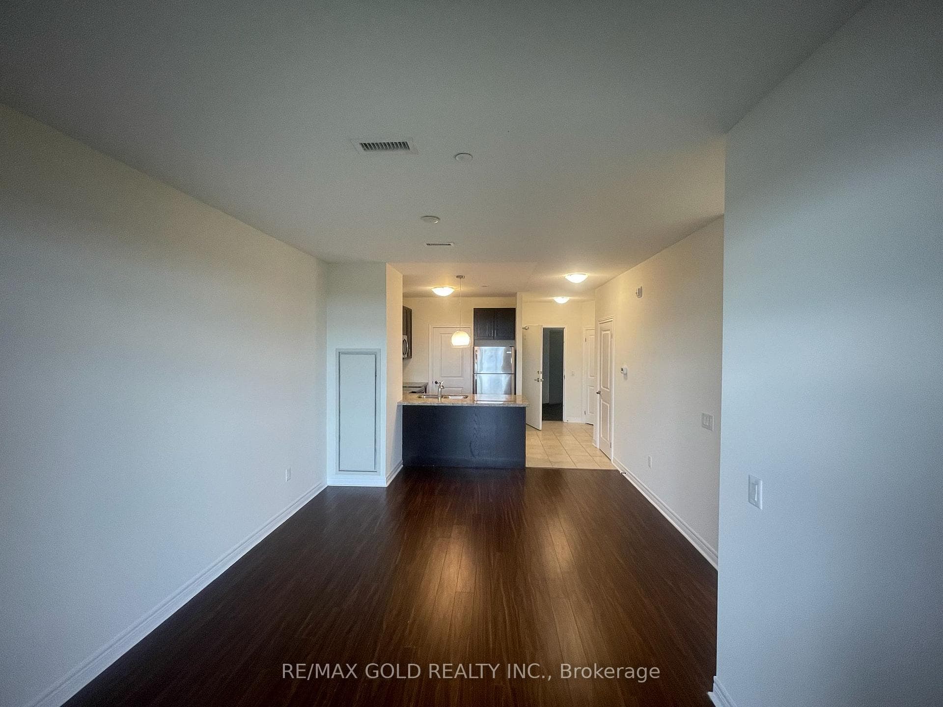 39 New Delhi Drive Unit 803 photo 18