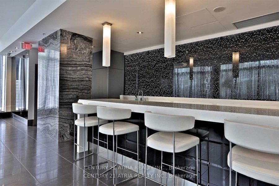 28 Ted Rogers Way Unit 2605 photo 20