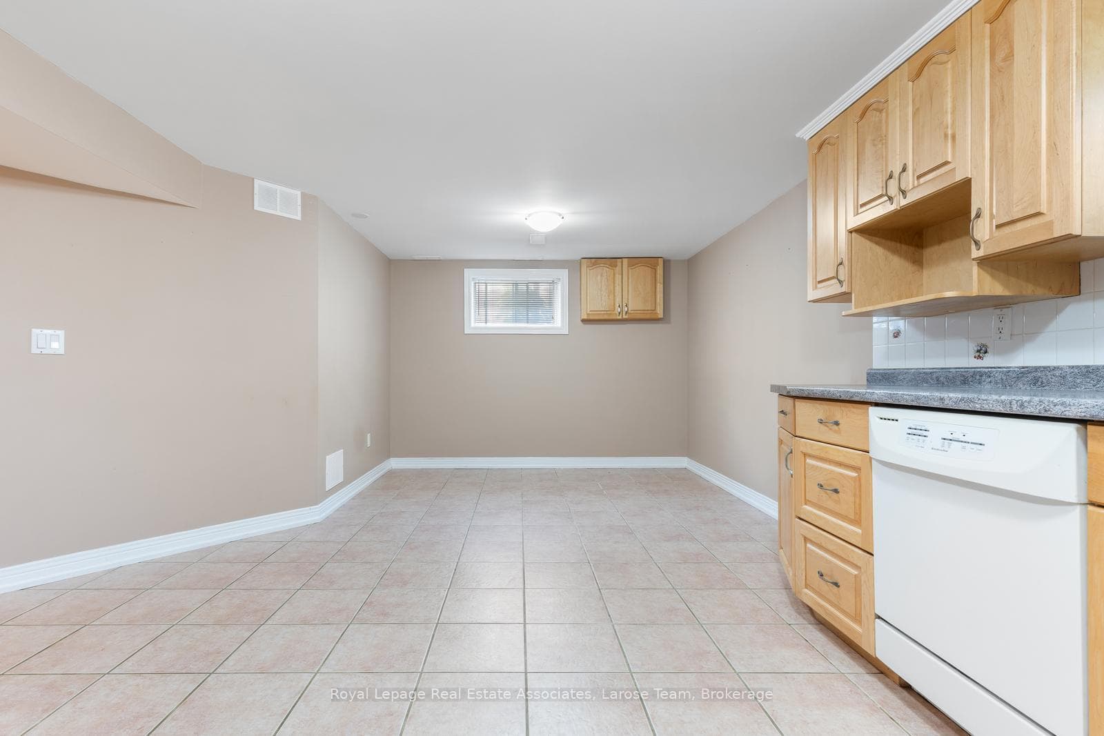 236 Woodale Avenue photo 28
