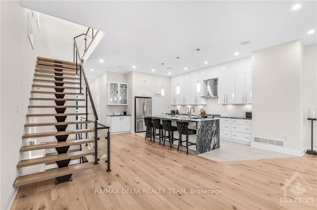 47 AYLEN Avenue photo 13