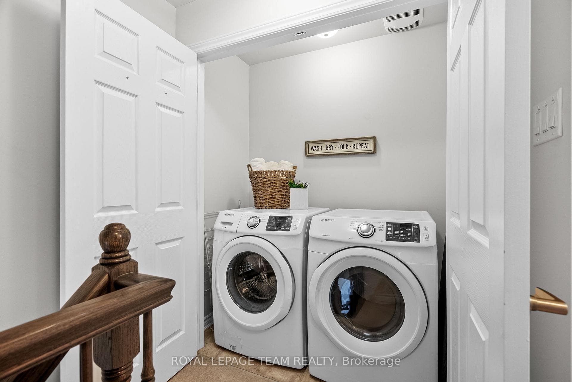 601 Meadowcreek Circle photo 34