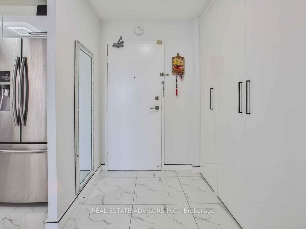 234 Albion Road Unit 804 photo 26
