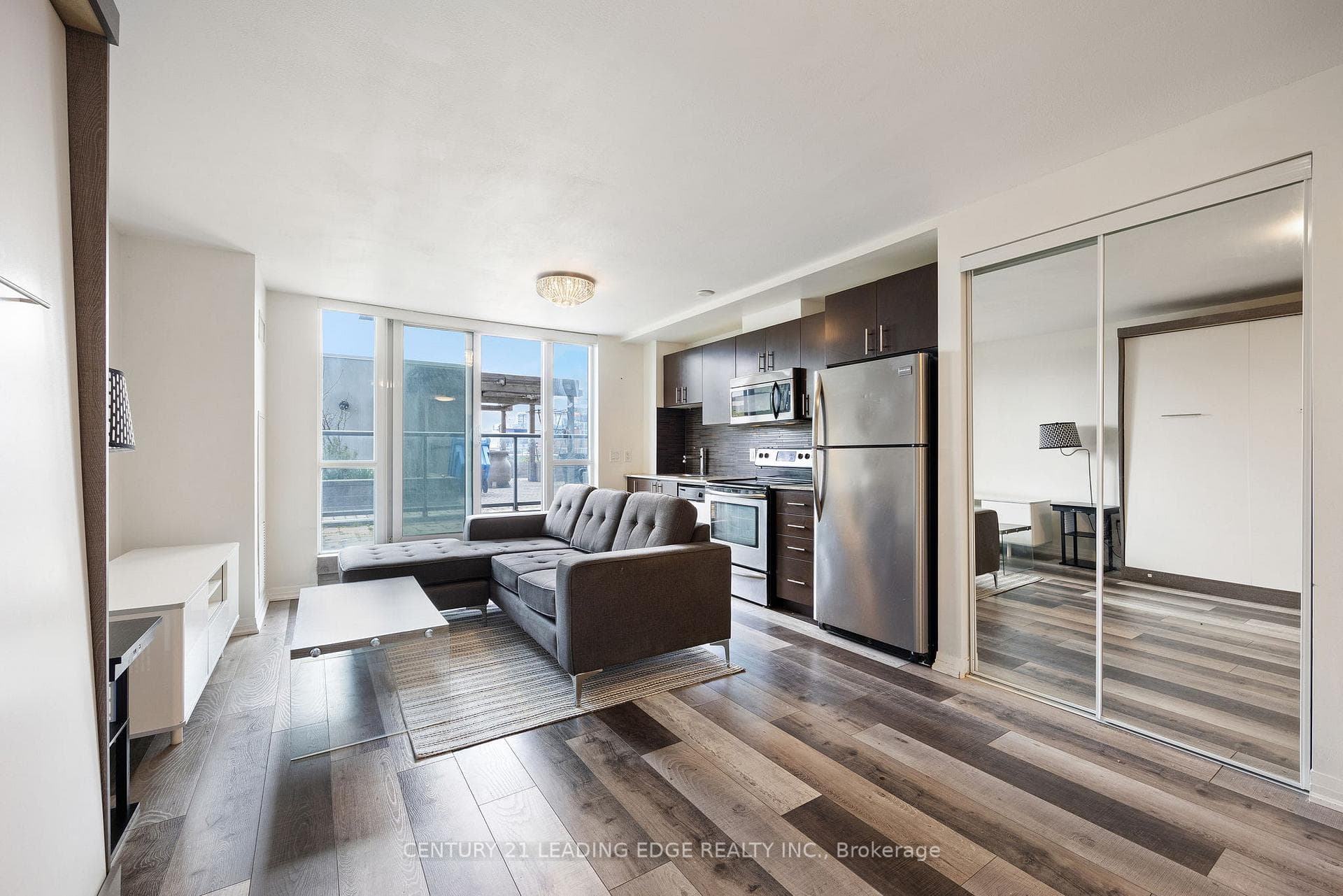 25 Cole Street Unit 1006 photo 1