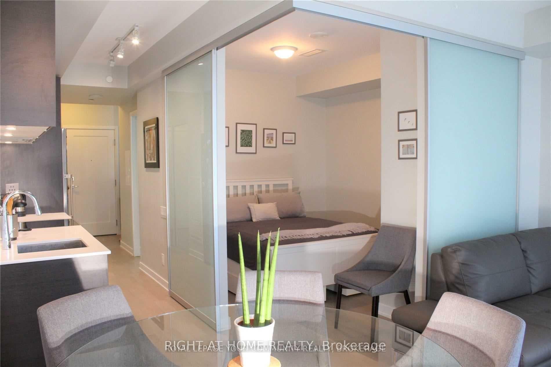 57 St. Joseph Street Unit 1203 photo 11