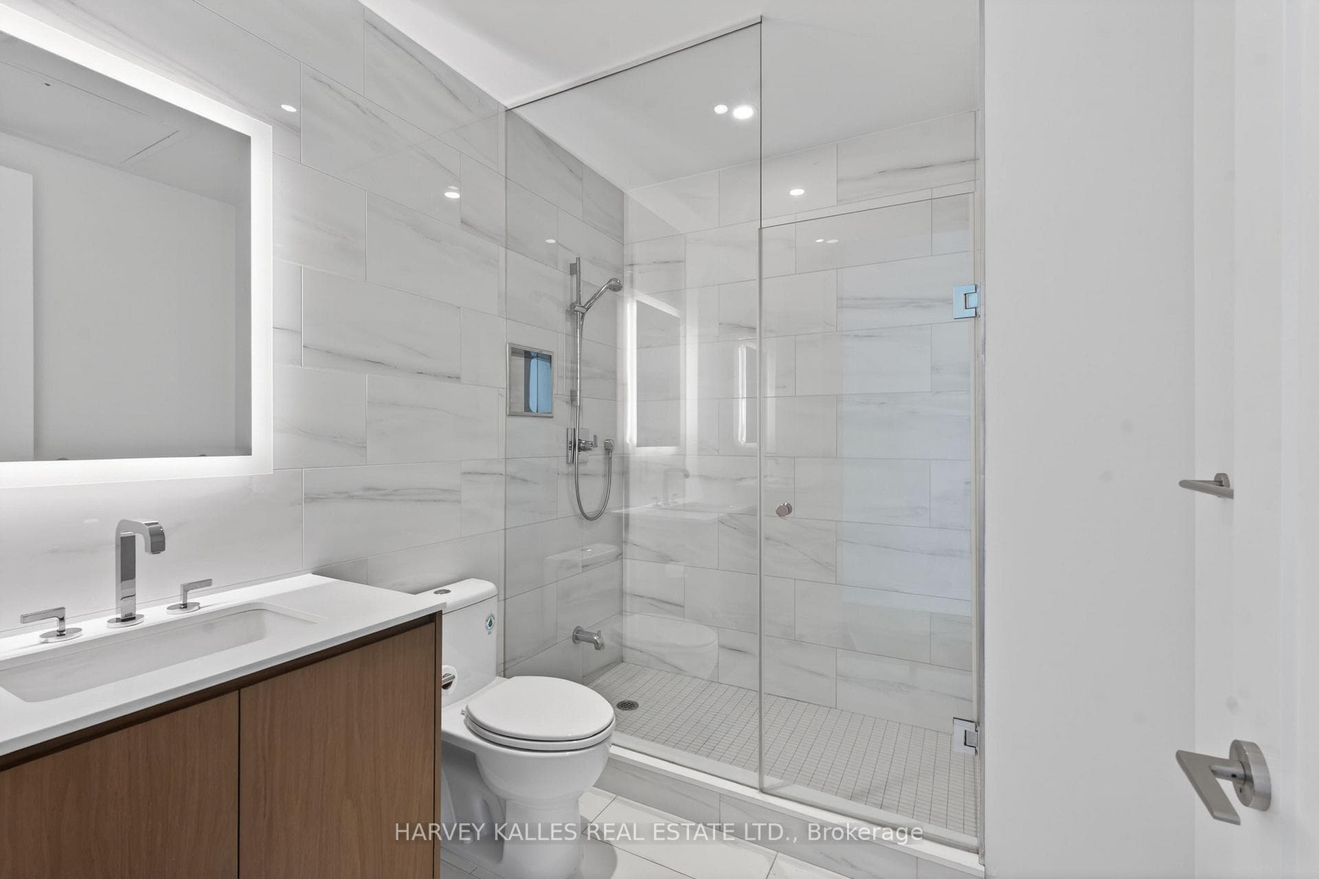 2nd Bedroom Ensuite