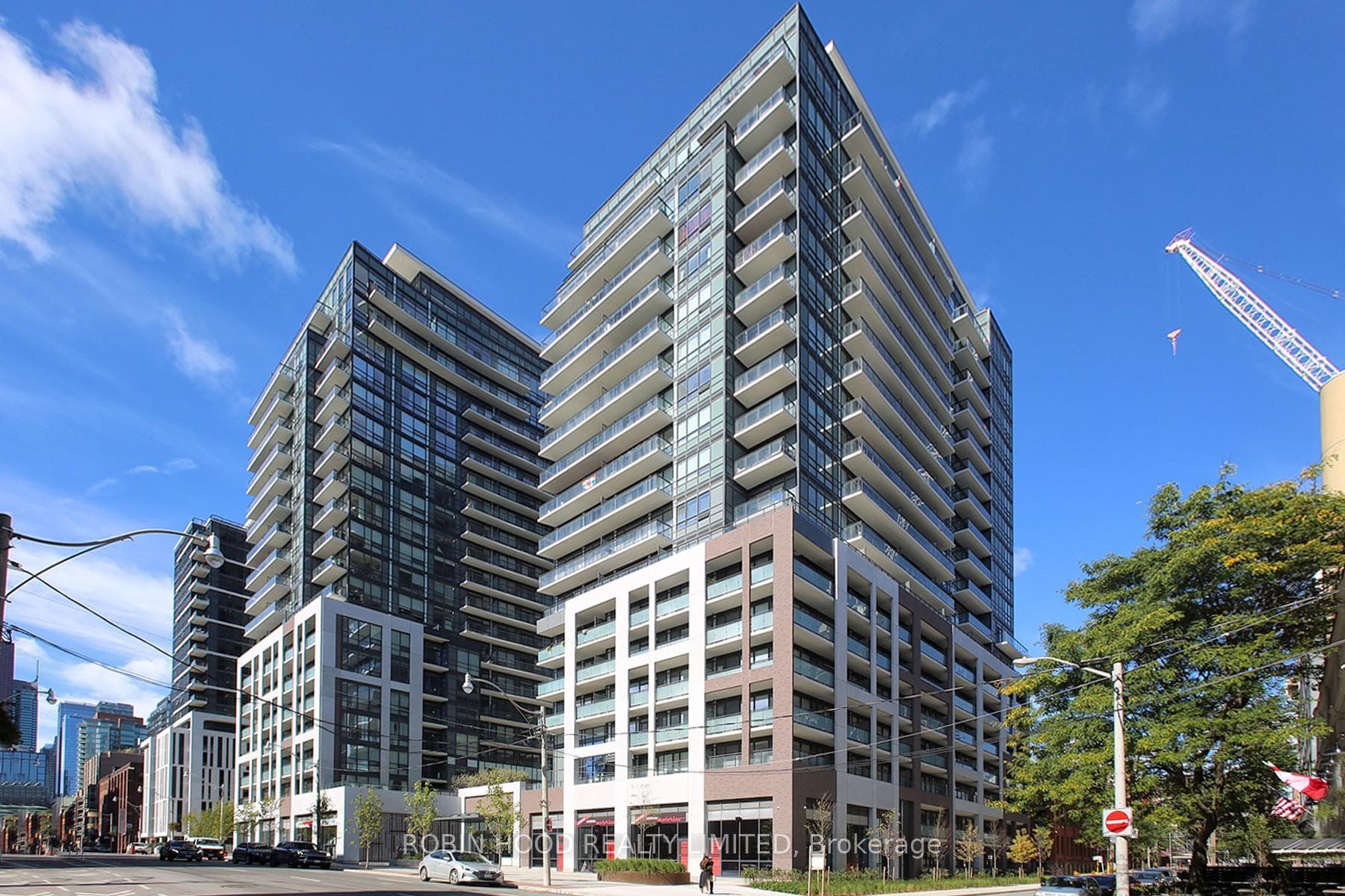 460 Adelaide Street Unit 815 photo 18