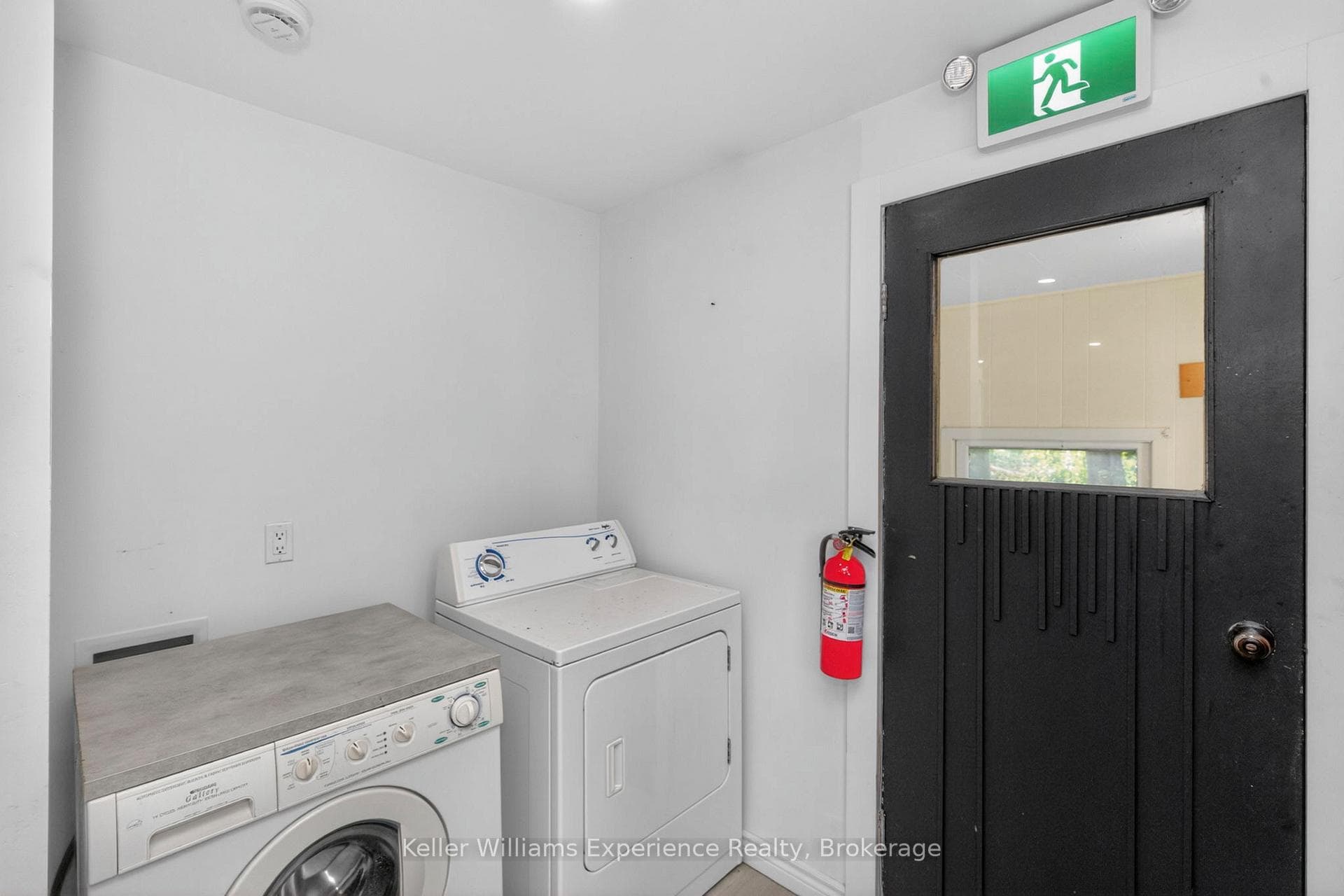 9782 Beachwood Drive photo 21