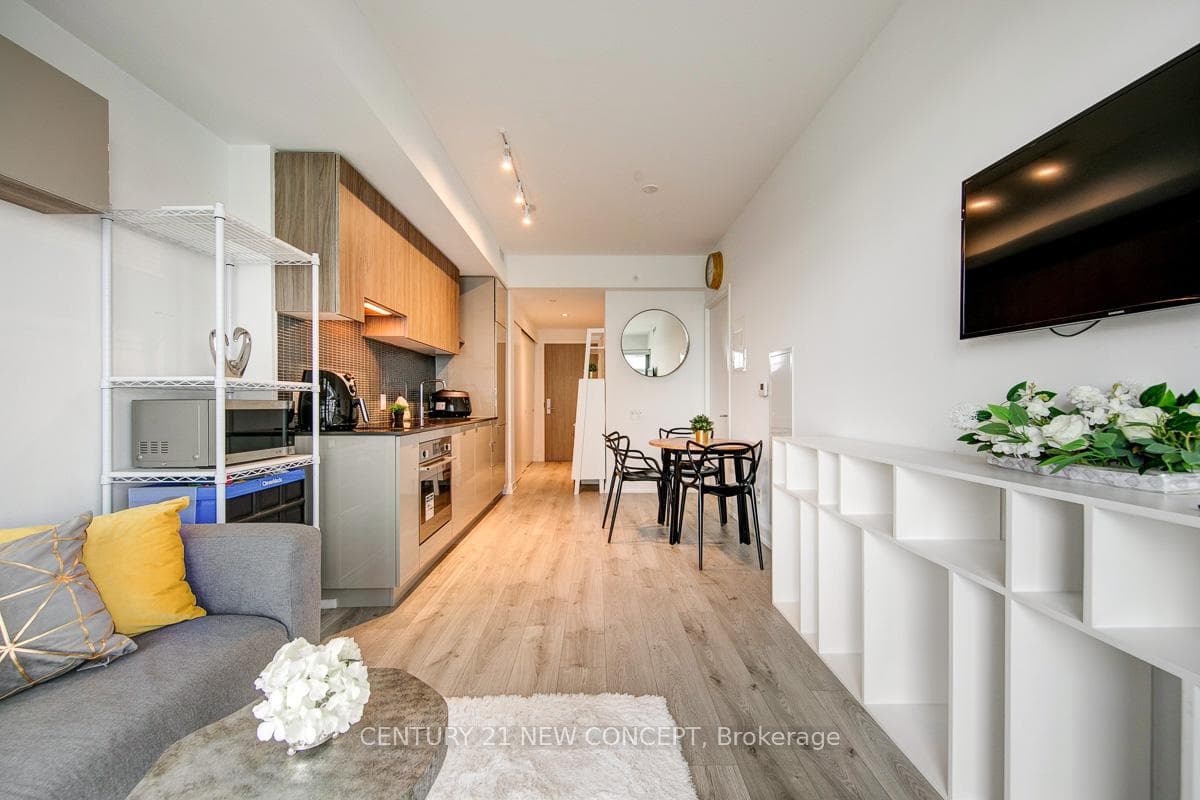 161 Roehampton Avenue Unit 2009 photo 11