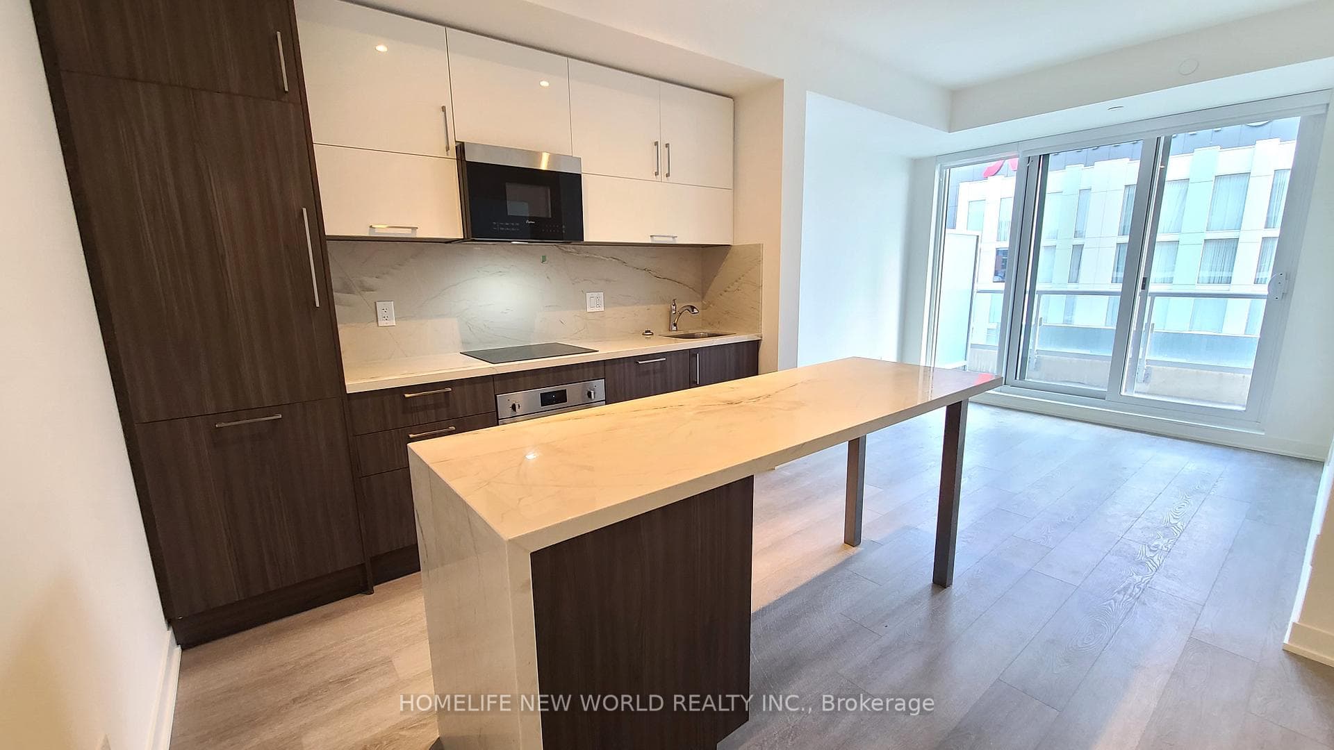 8119 Birchmount Road Unit 813 photo 4