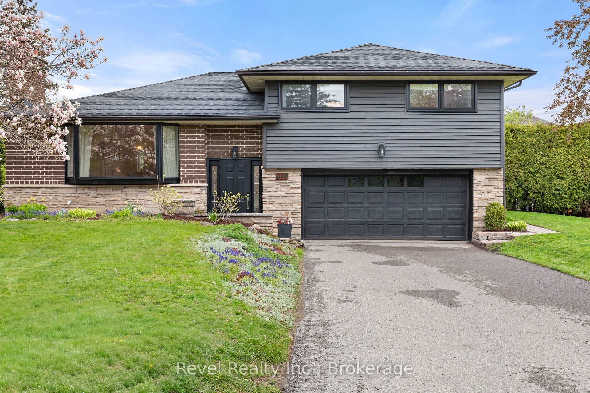 336 Meadow Street photo 1