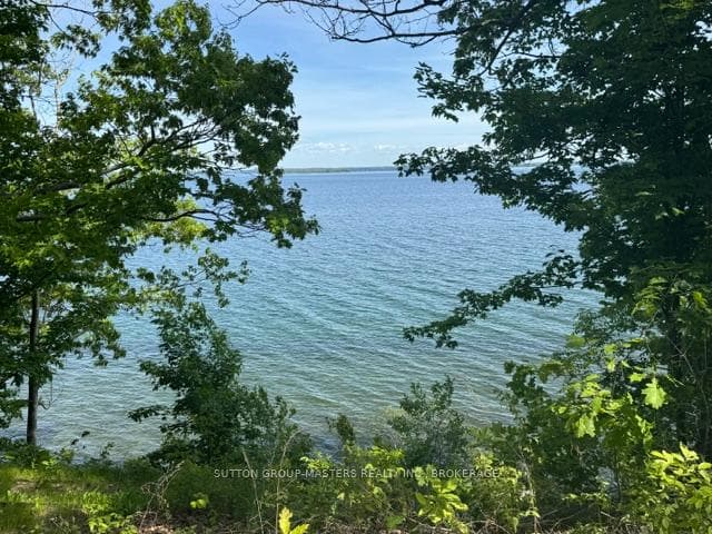 2458 Howe Island Drive photo 4