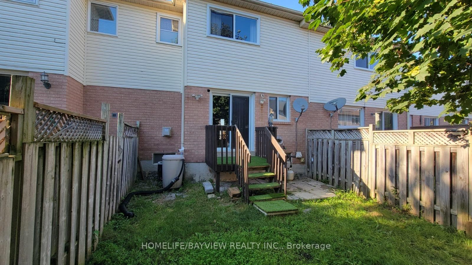 1269 Huron Court photo 37
