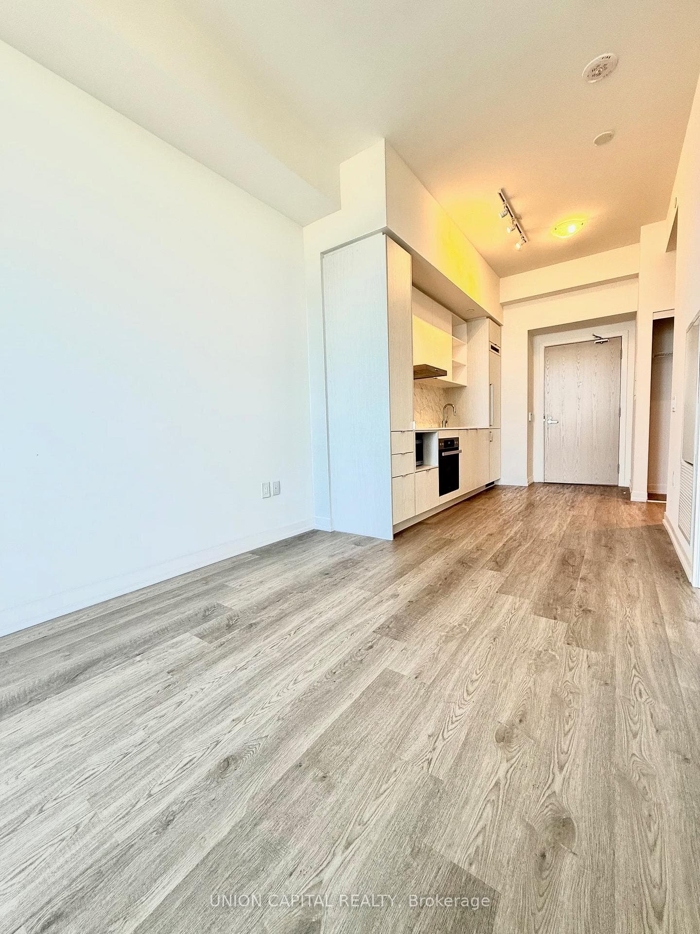 55 Cooper Street Unit 7006 photo 1