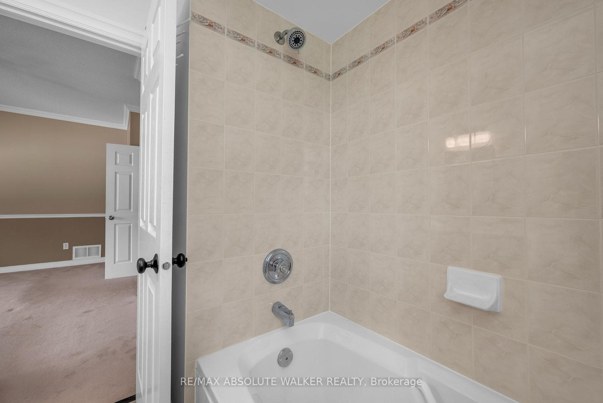 20 Mary Hill Crescent photo 22
