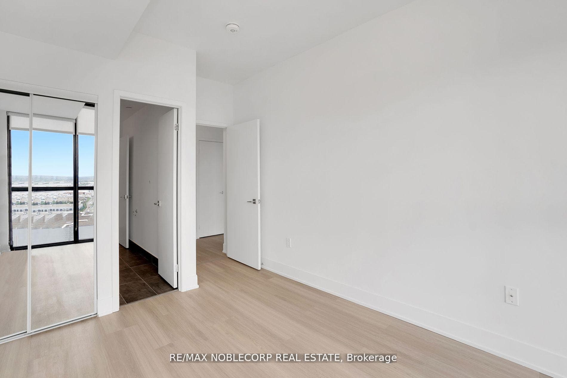 2916 Highway 7 Road Unit 2207 photo 20