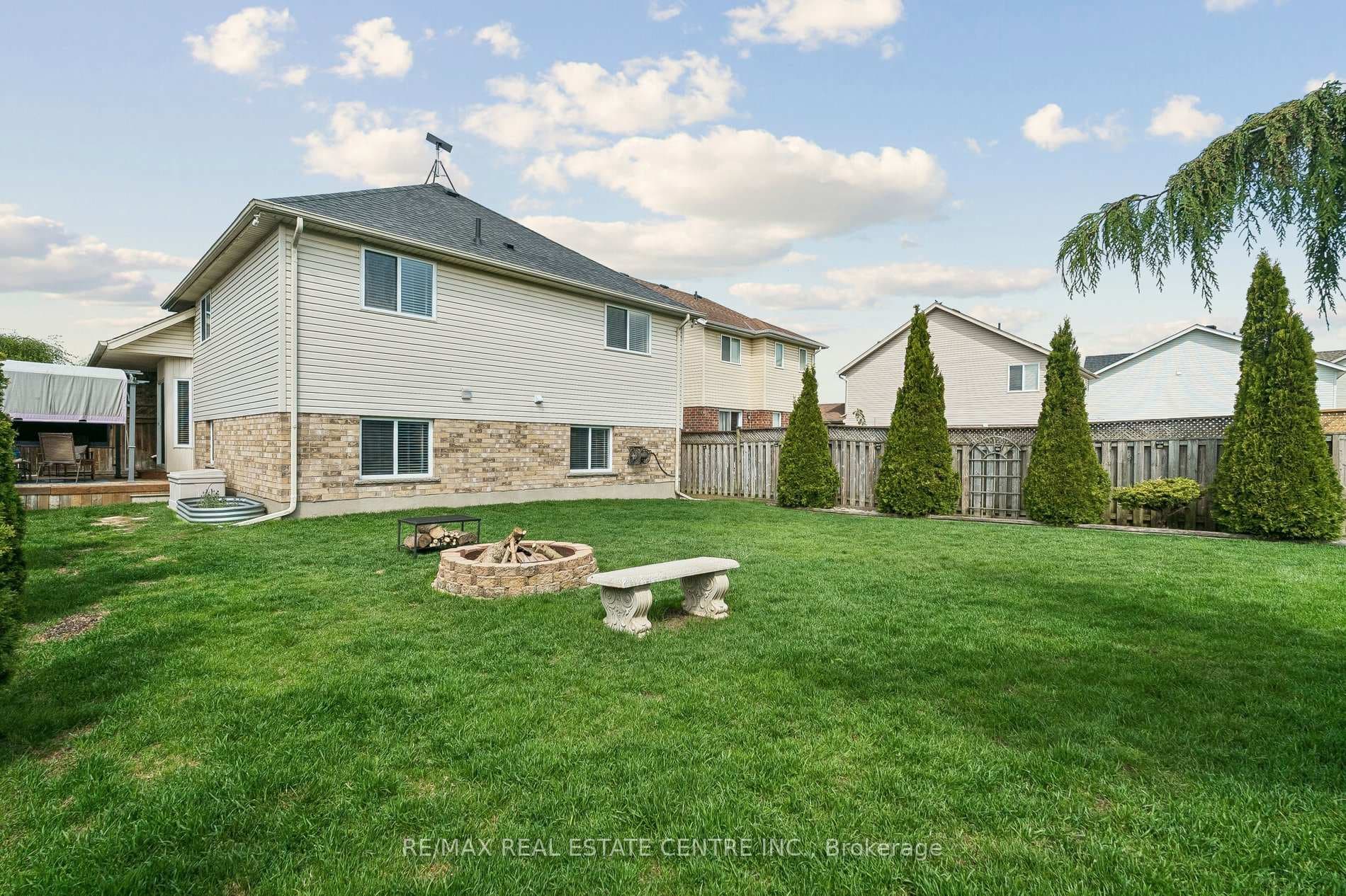 704 Russel Court photo 47