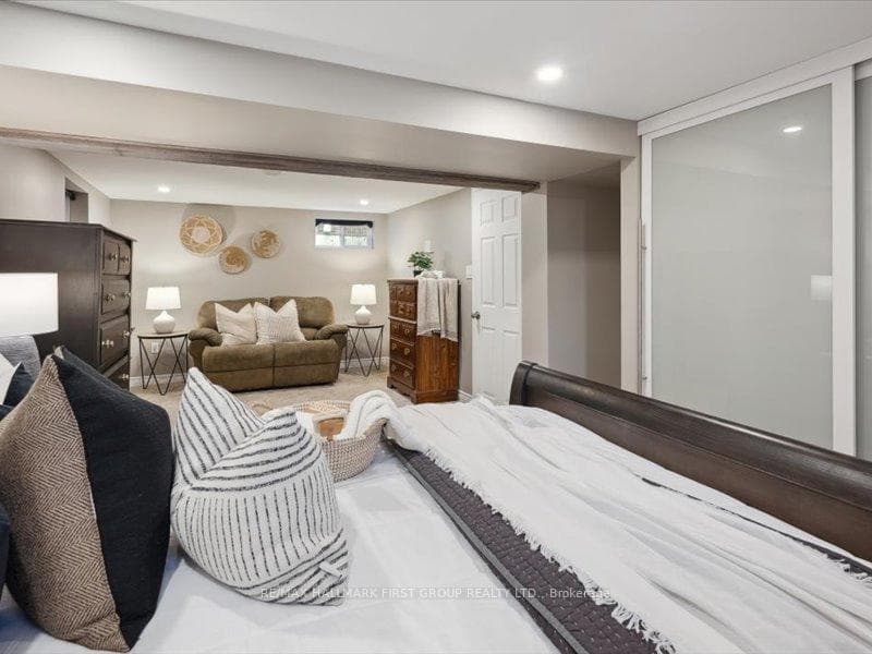 262 Highland Avenue photo 25