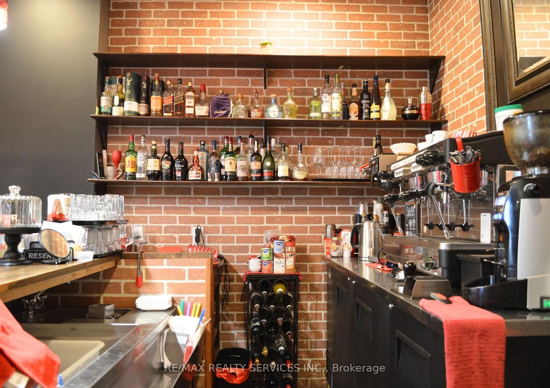 19 Kenview Boulevard Unit 30 photo 5