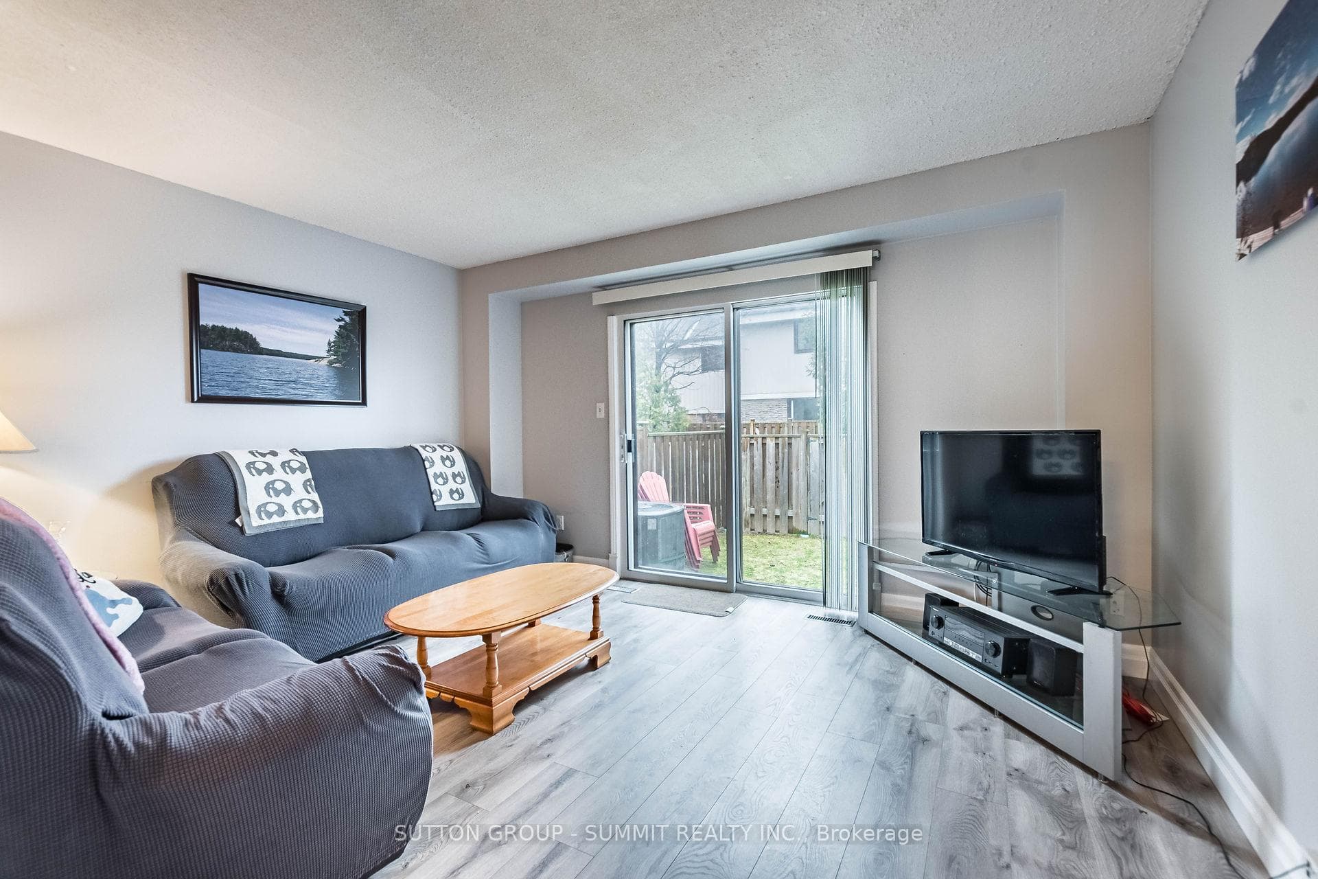 2779 GANANOQUE Drive Unit 44 photo 8