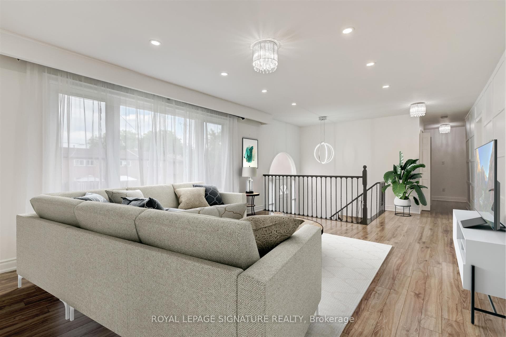 3463 Credit Heights Drive photo 8