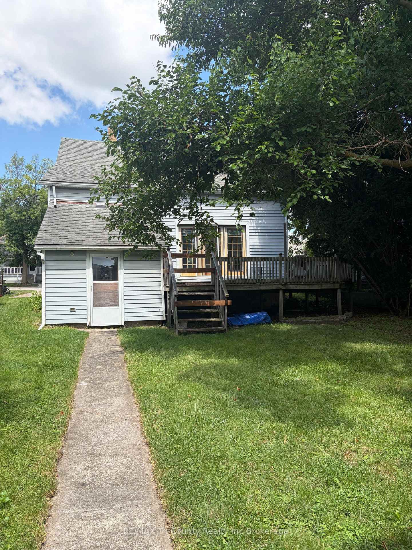 53 BROCK Street photo 10
