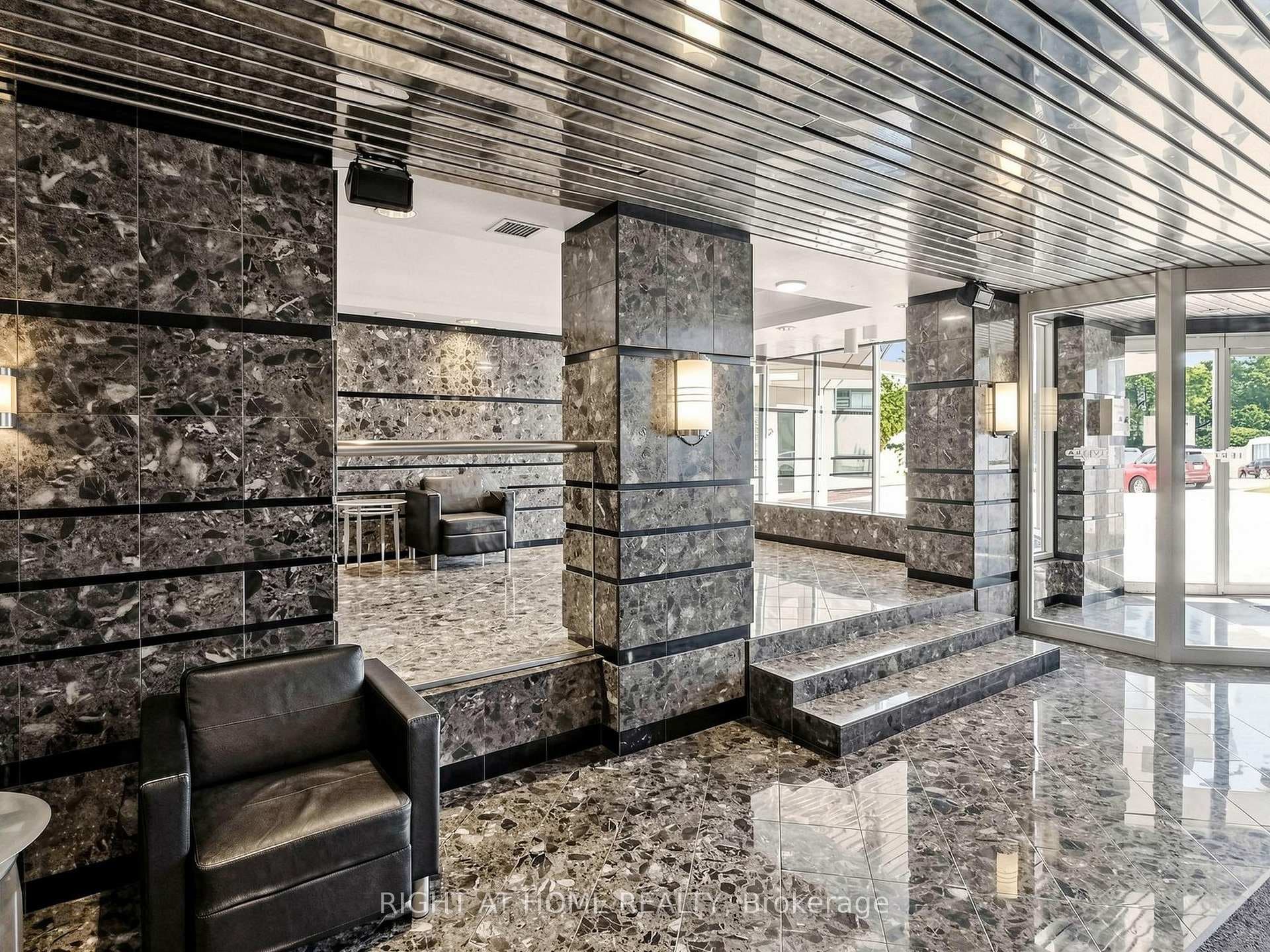 4725 Sheppard Avenue Unit Ph6 photo 4