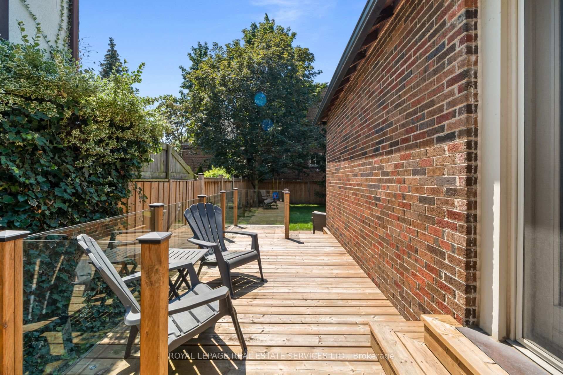 114 Humbervale Boulevard photo 29