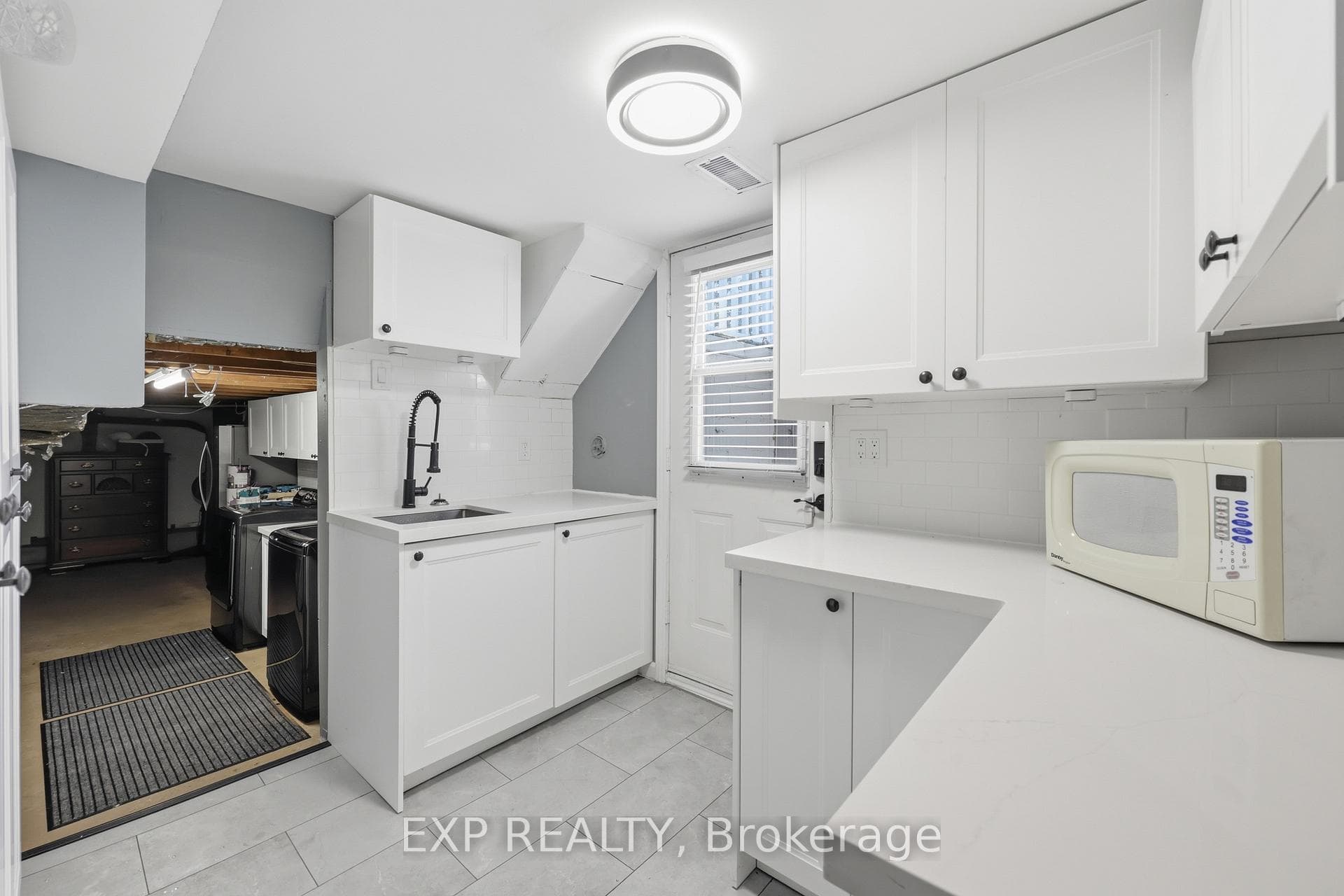 282 Harmony Road photo 33